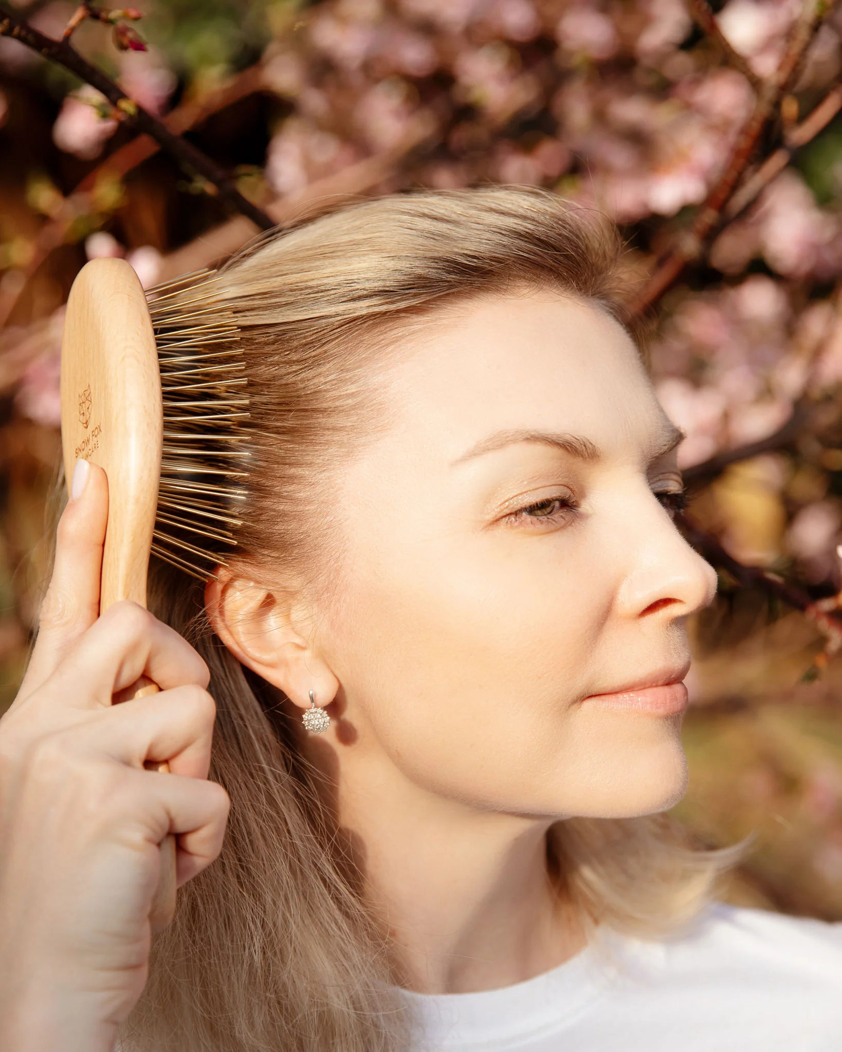 Gua Sha Hair & Scalp Brush: Premium Wooden Edition - Image 3